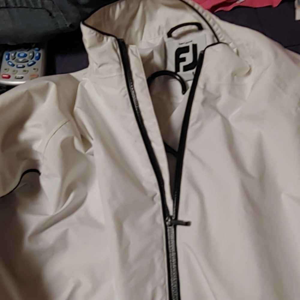 SUPER CUTE FB LIGHT JACKET